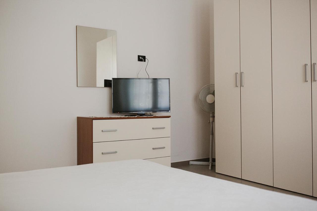 B&B "Al Colle 11" Fano Exterior foto